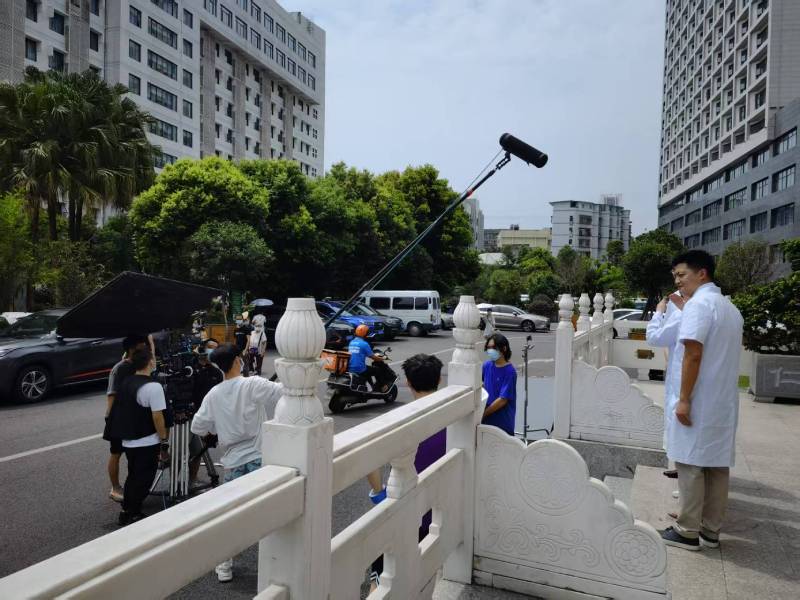 凌河区广告片拍摄公司低成本实现高规格制作的诀窍